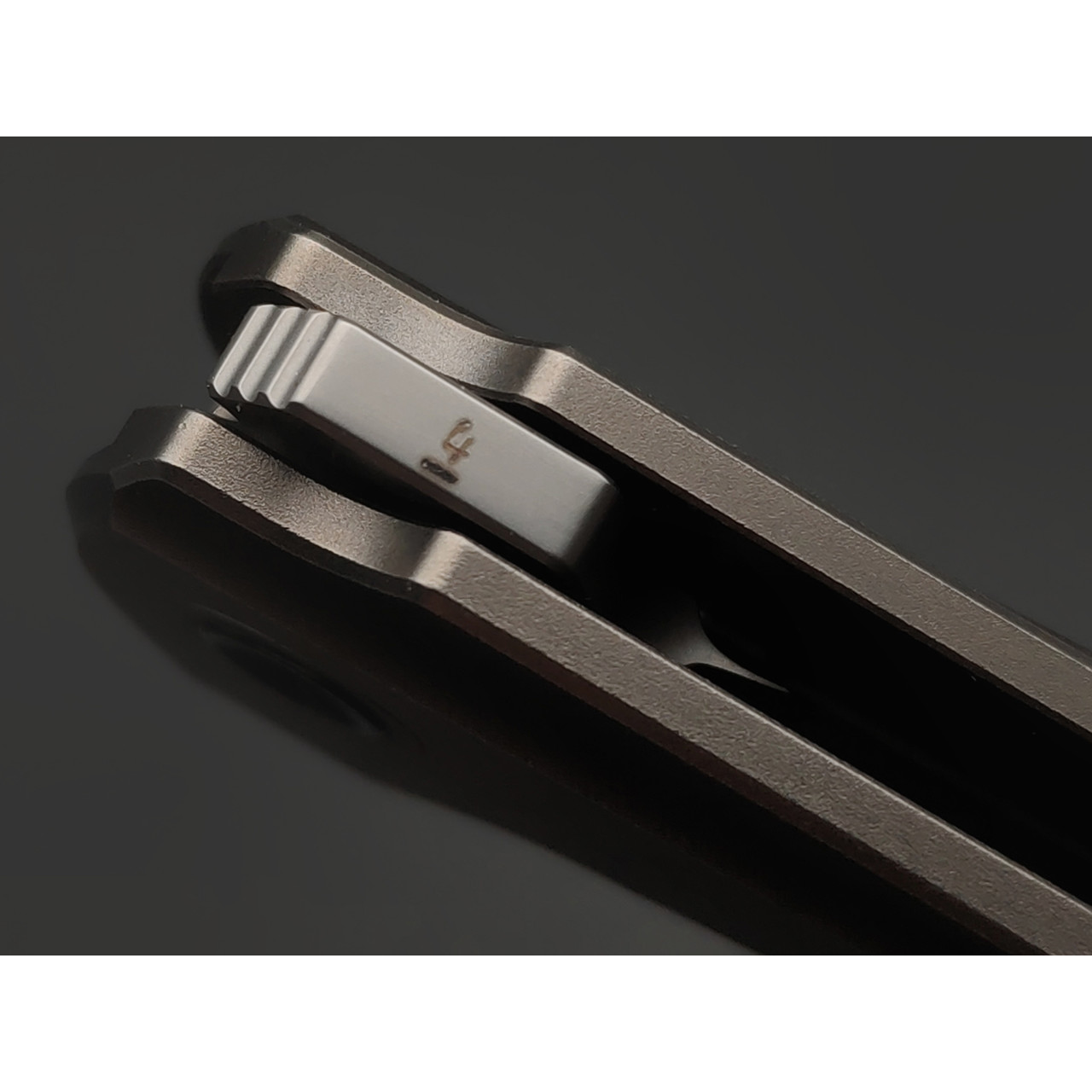 TuoTown складной нож Bicornis TBN-MSC сталь TMAX BB, рукоять Titanium TC4 Grey