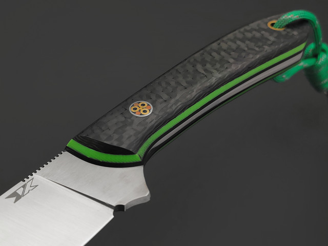 7 ножей нож Ц1 сталь PGK satin, рукоять Carbon fiber, G10 black & green