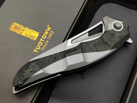 TuoTown складной нож Horridus 2 Limited Edition TAS2-MSC сталь M390, рукоять Titanium Grey & Carbon
