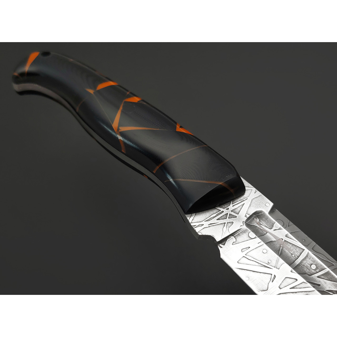 Волчий Век нож Ямской Custom сталь N690 WA травление chaotic camo, Рукоять G10, композит, пины карбон