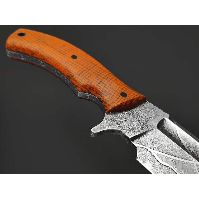 Волчий Век нож Команданте Big Custom сталь 95Х18 WA худ. травление, Рукоять микарта, пины карбон