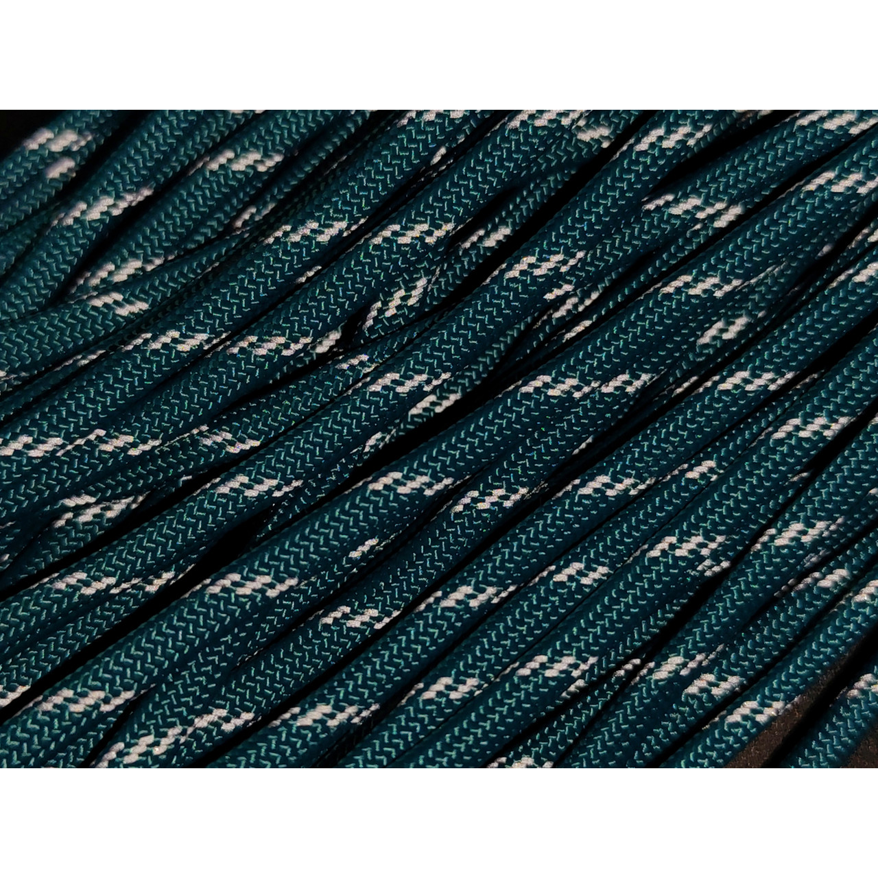 CORD Paracord 550 Светоотражающий Reflective Aquamarine