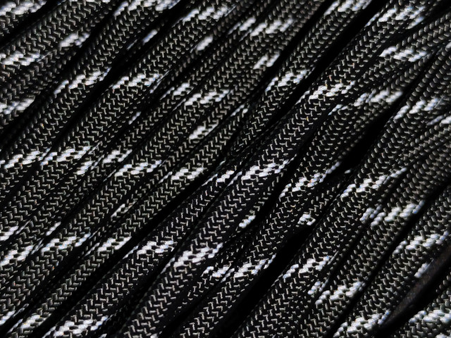 CORD Paracord 550 Светоотражающий Reflective Graphite