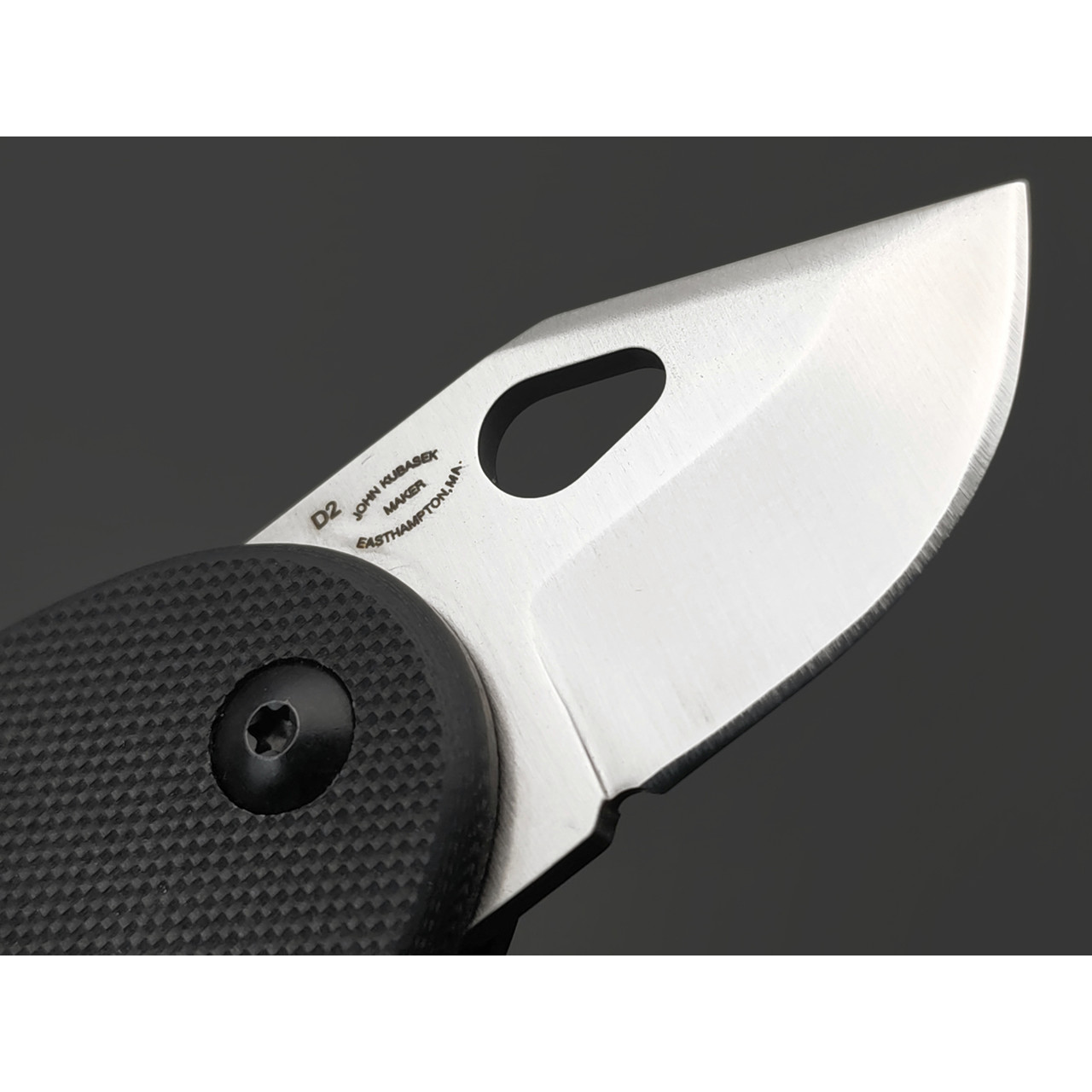 Нож Boker Plus L'Egg 01BO198 сталь D2, рукоять G10 black
