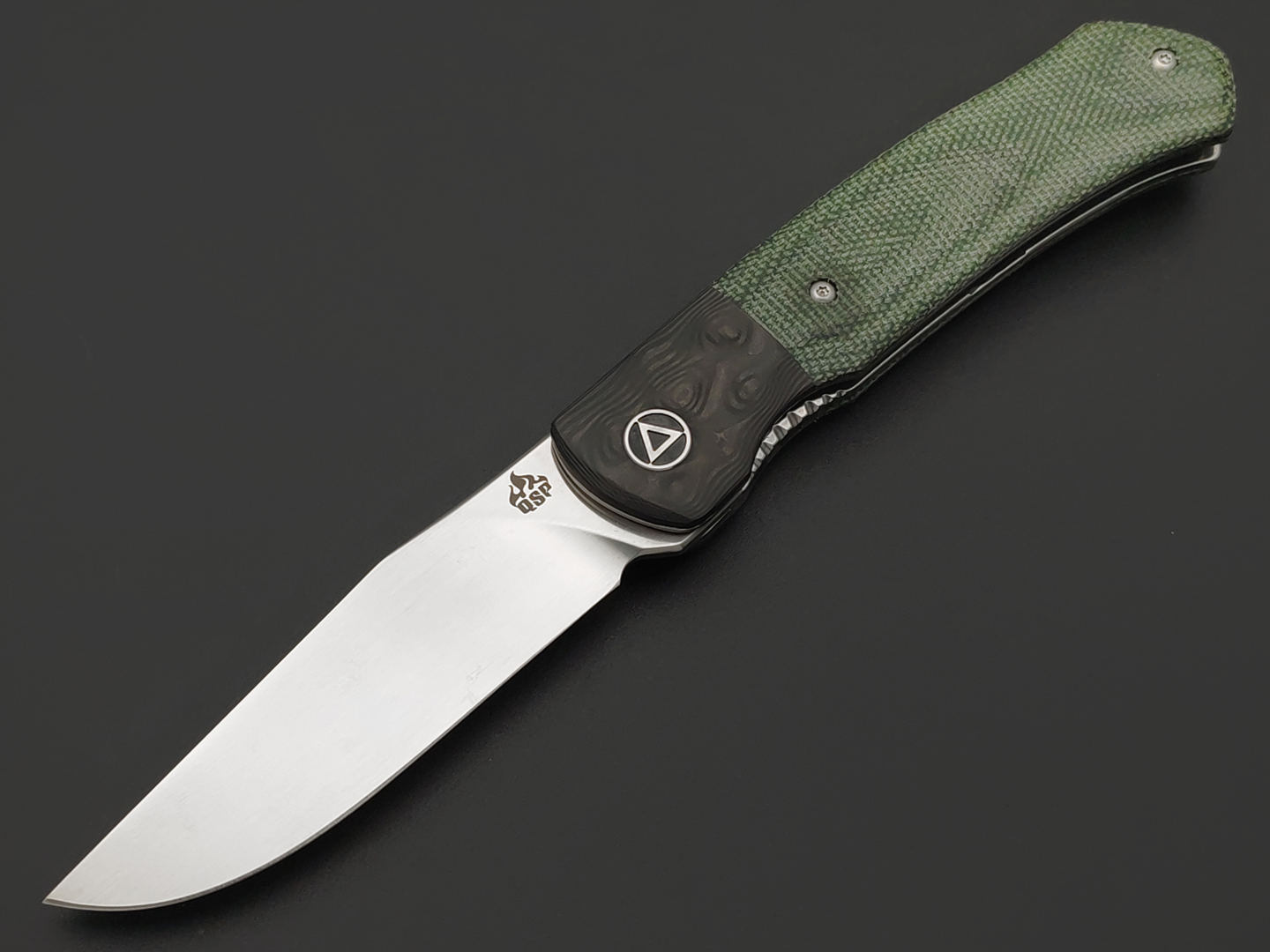 Нож QSP Gannet QS137-C сталь 154CM, рукоять Micarta green, carbon fiber