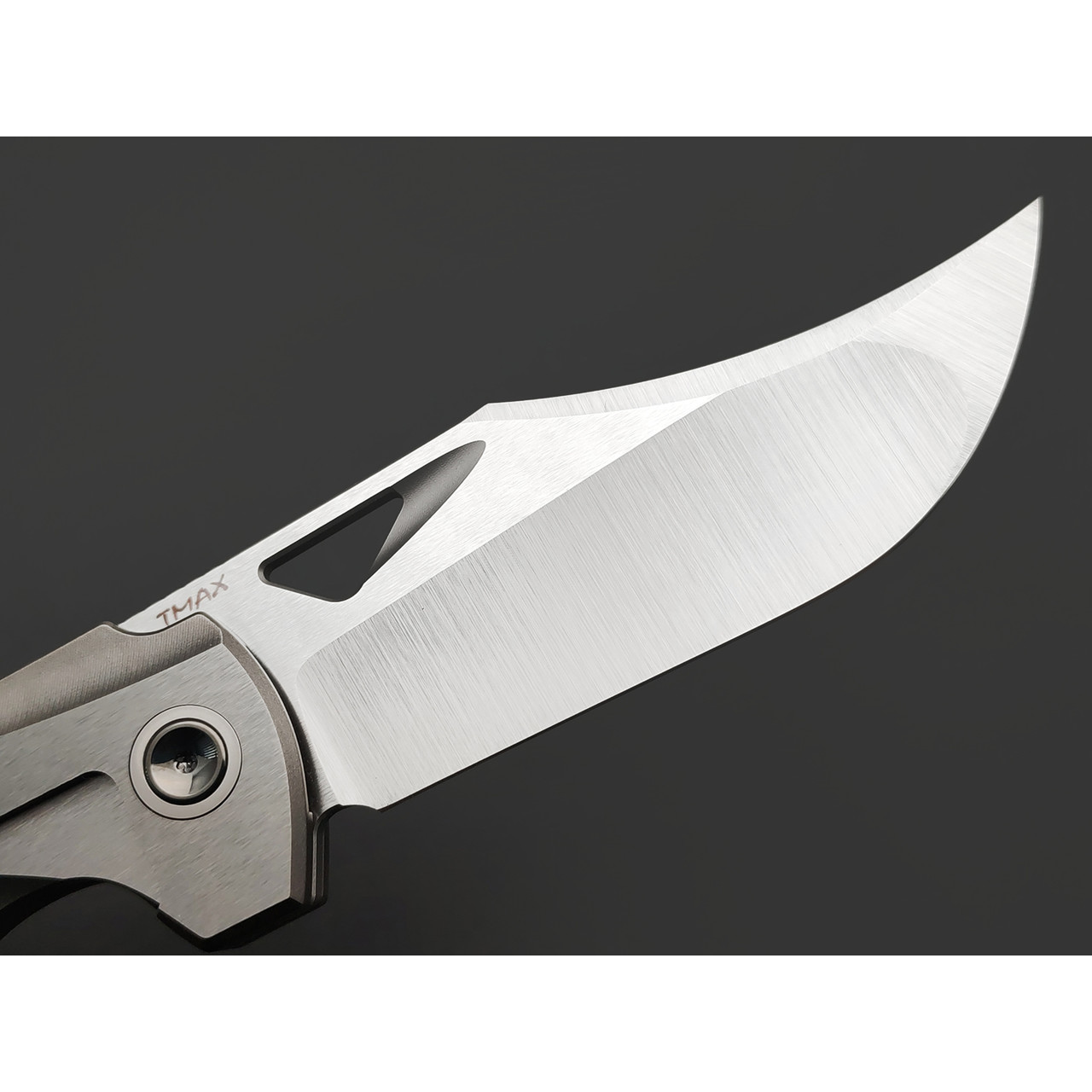TuoTown складной нож Bicornis TBN-MS сталь TMAX satin, рукоять Titanium TC4 Grey