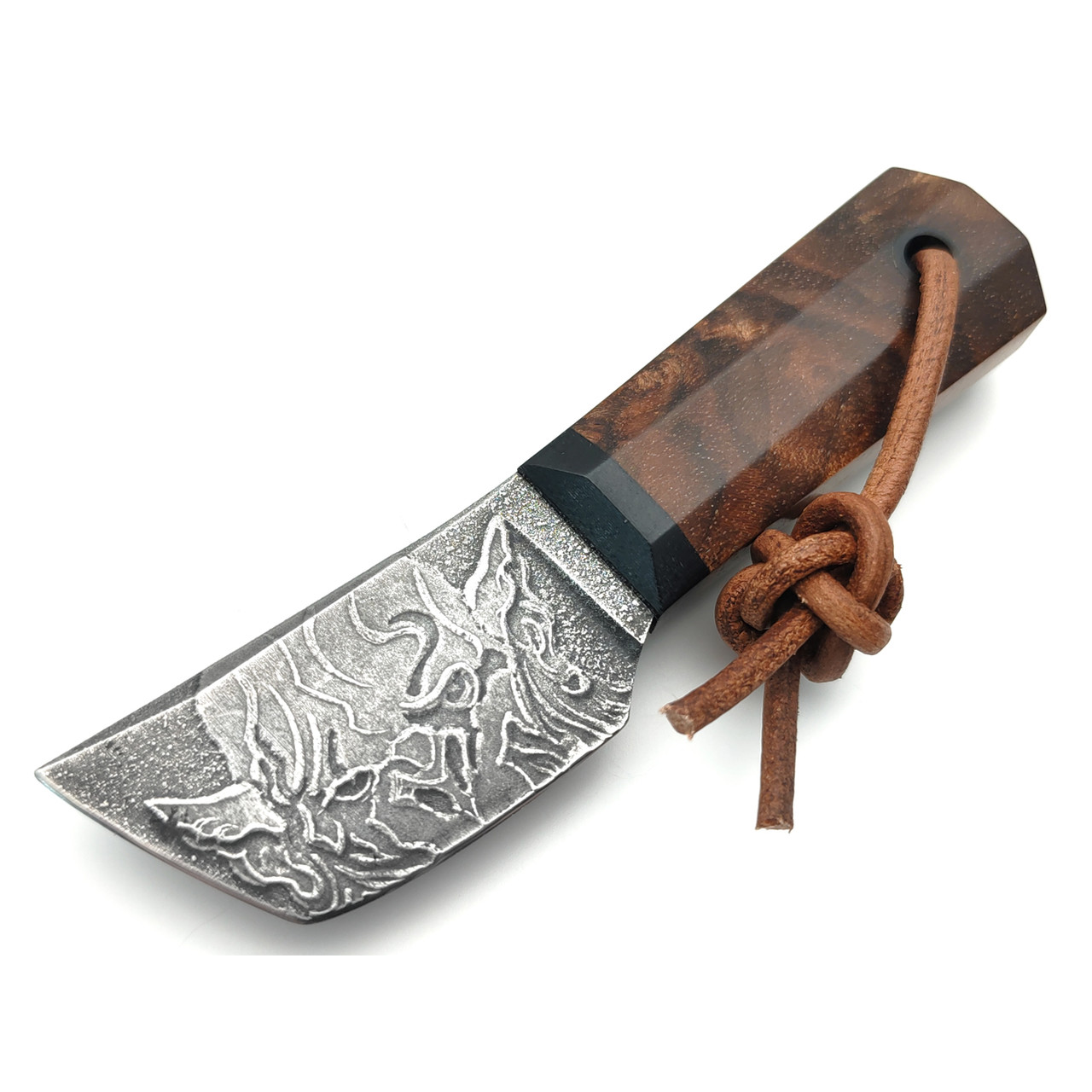 Волчий Век нож Орчёнок Custom сталь PGK WA худ. травление, рукоять Карельская берёза, G10, карбон
