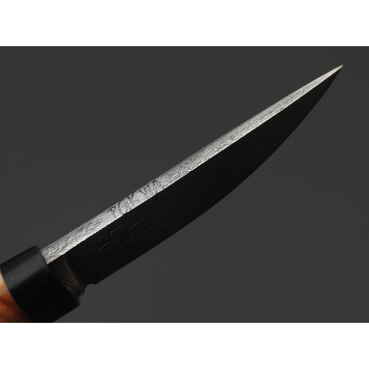 Волчий Век нож Слонёнок Custom сталь PGK WA худ. травление, рукоять Карельская берёза, G10, карбон
