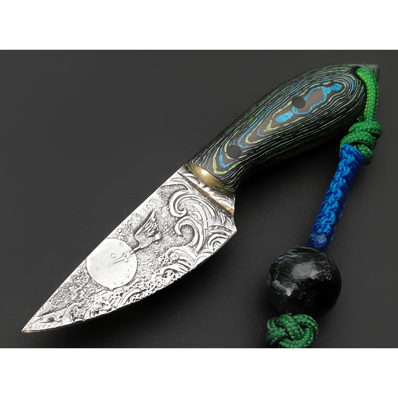 Волчий Век нож Мини МасичЬка Custom сталь M398 WA худ. травление, рукоять Carbon fiber laminate
