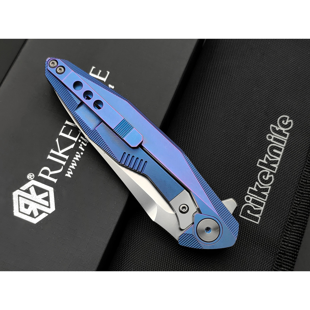 Rike Knife нож RK-1508s-B сталь M390, рукоять Titanium integral
