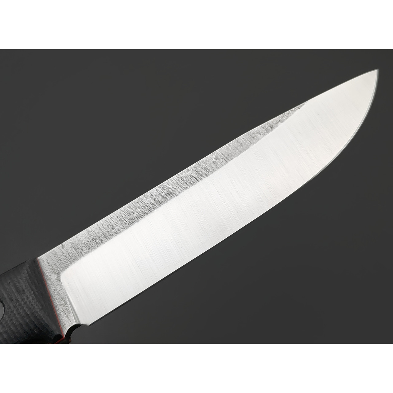 Град Горький нож Универсал сталь Х12МФ satin, рукоять G10 black & red