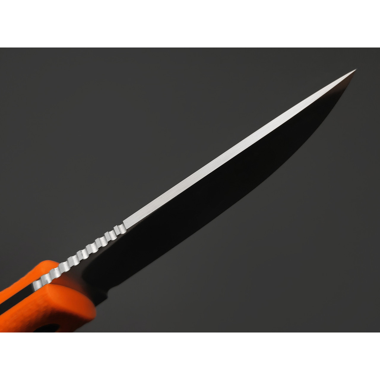 Град Горький нож Техно-Томми сталь D2 satin, спуски конвекс, рукоять G10 orange & black