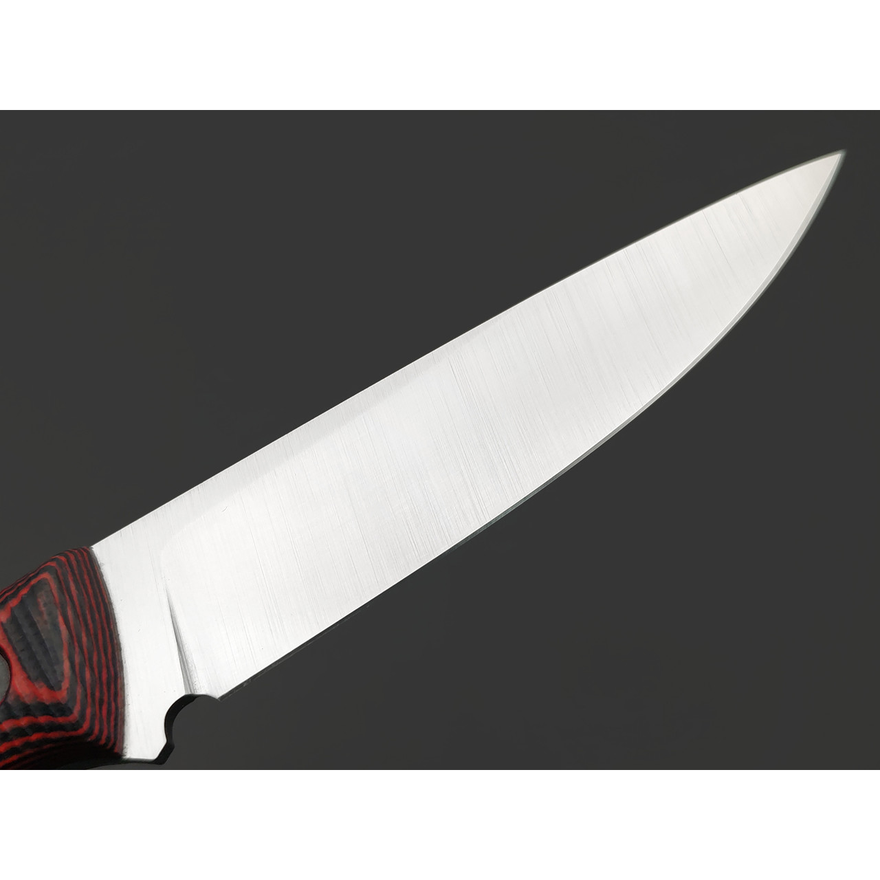 Град Горький нож Оса сталь Х12МФ satin, рукоять G10 black & red