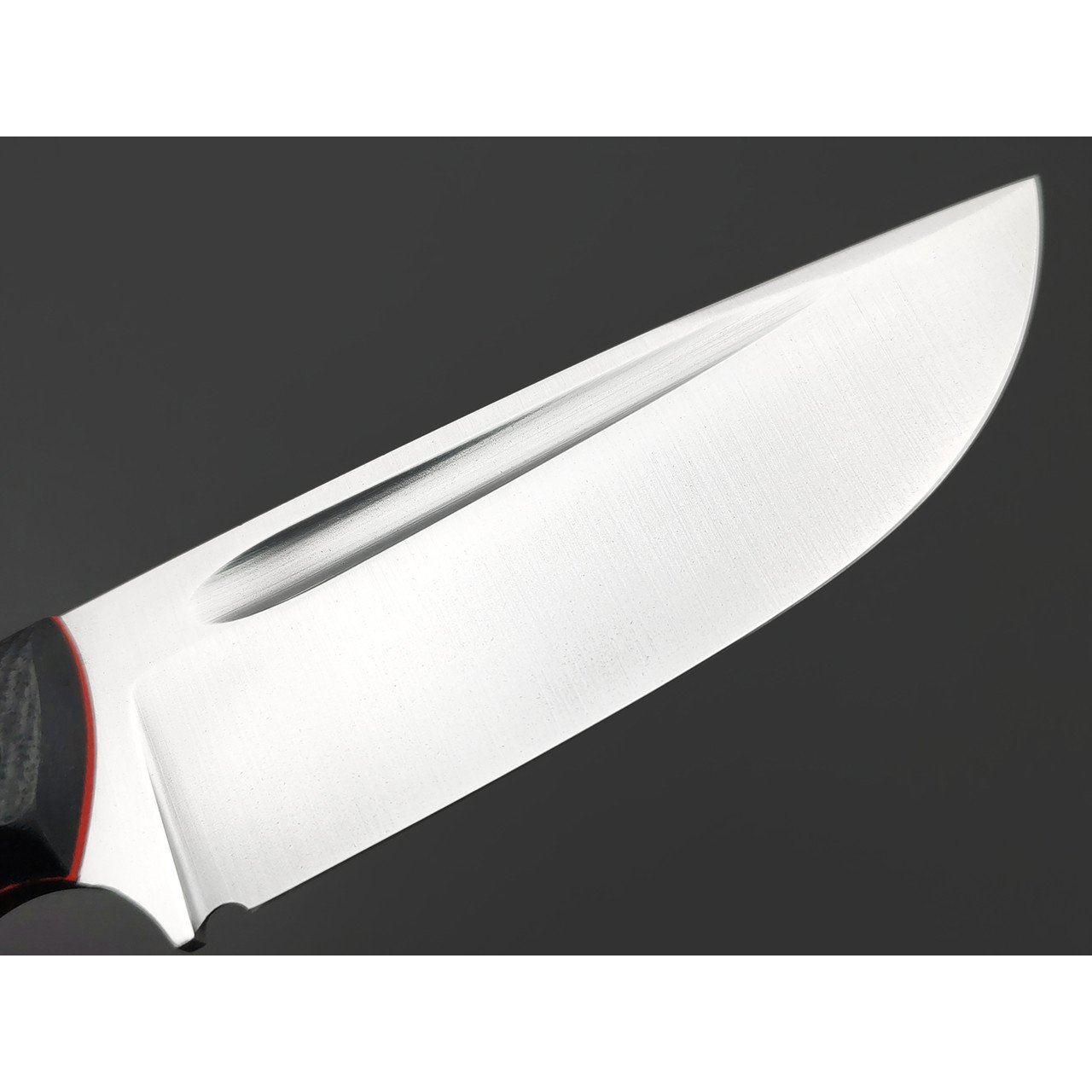 Град Горький нож Райбек 1 сталь D2 satin, рукоять G10 black & red