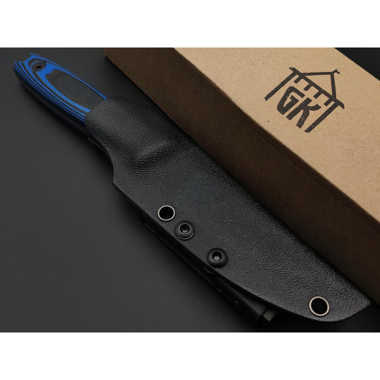 Град Горький нож Оса сталь Х12МФ satin, рукоять G10 black & blue