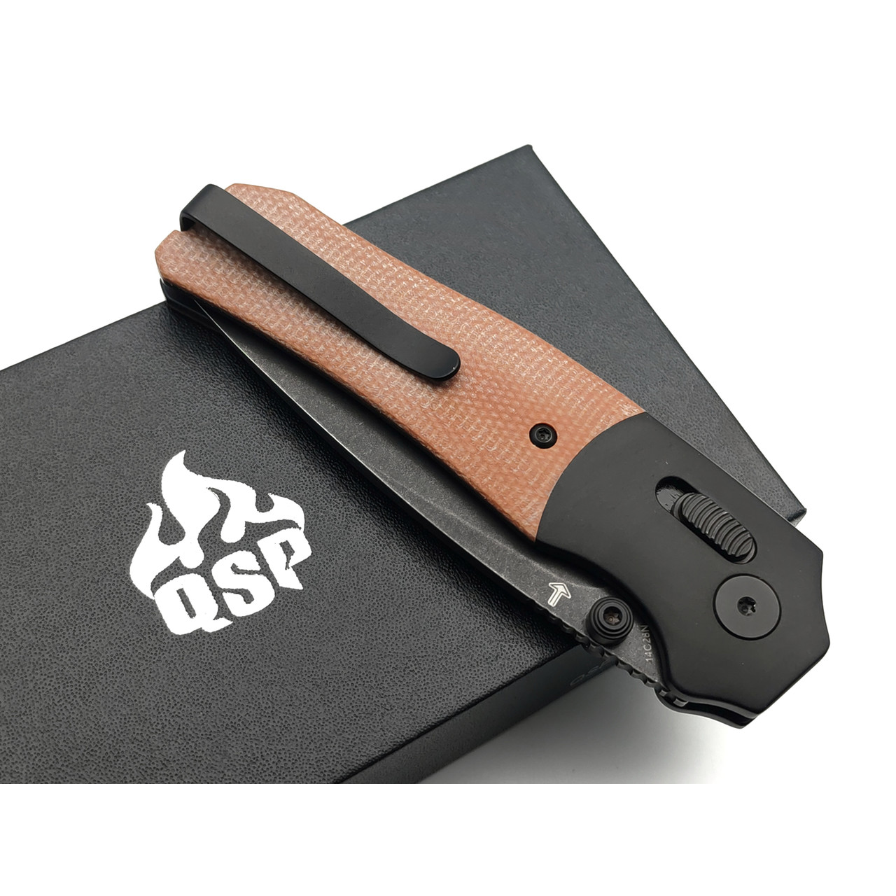 Нож QSP Vault QS157-C2 сталь 14C28N с чёрным покрытием, рукоять Микарта беж, алюминий чёрный