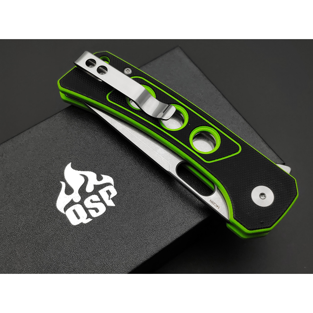 Нож QSP Unicorn QS156-С1 сталь 14C28N стоунвош, рукоять G10 black & green