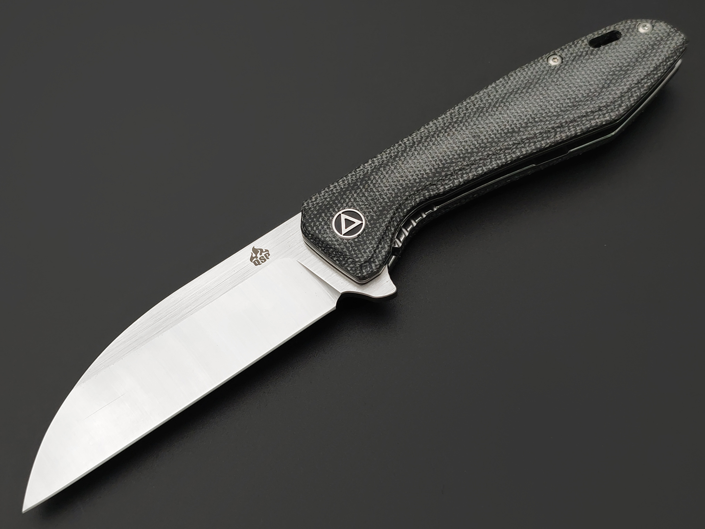 Нож QSP Pelican QS118-D2 сталь S35VN satin, рукоять Micarta black