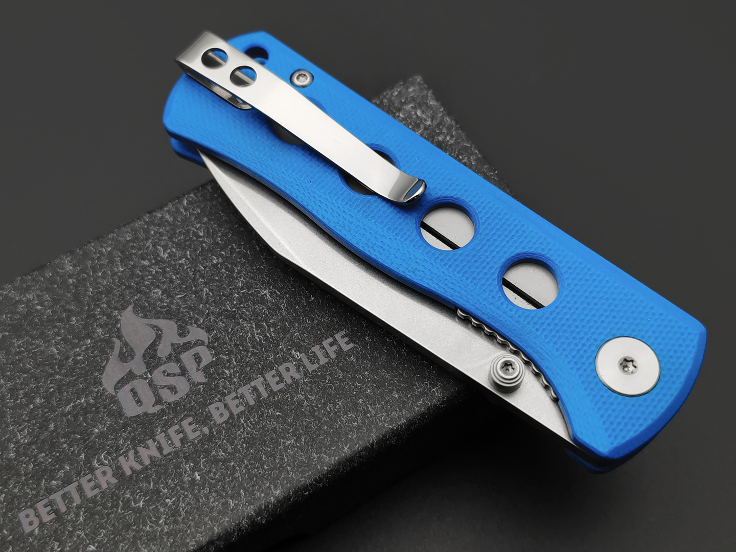 Нож QSP Canary folder QS150-I1 сталь 14C28N stonewash, рукоять G10 blue