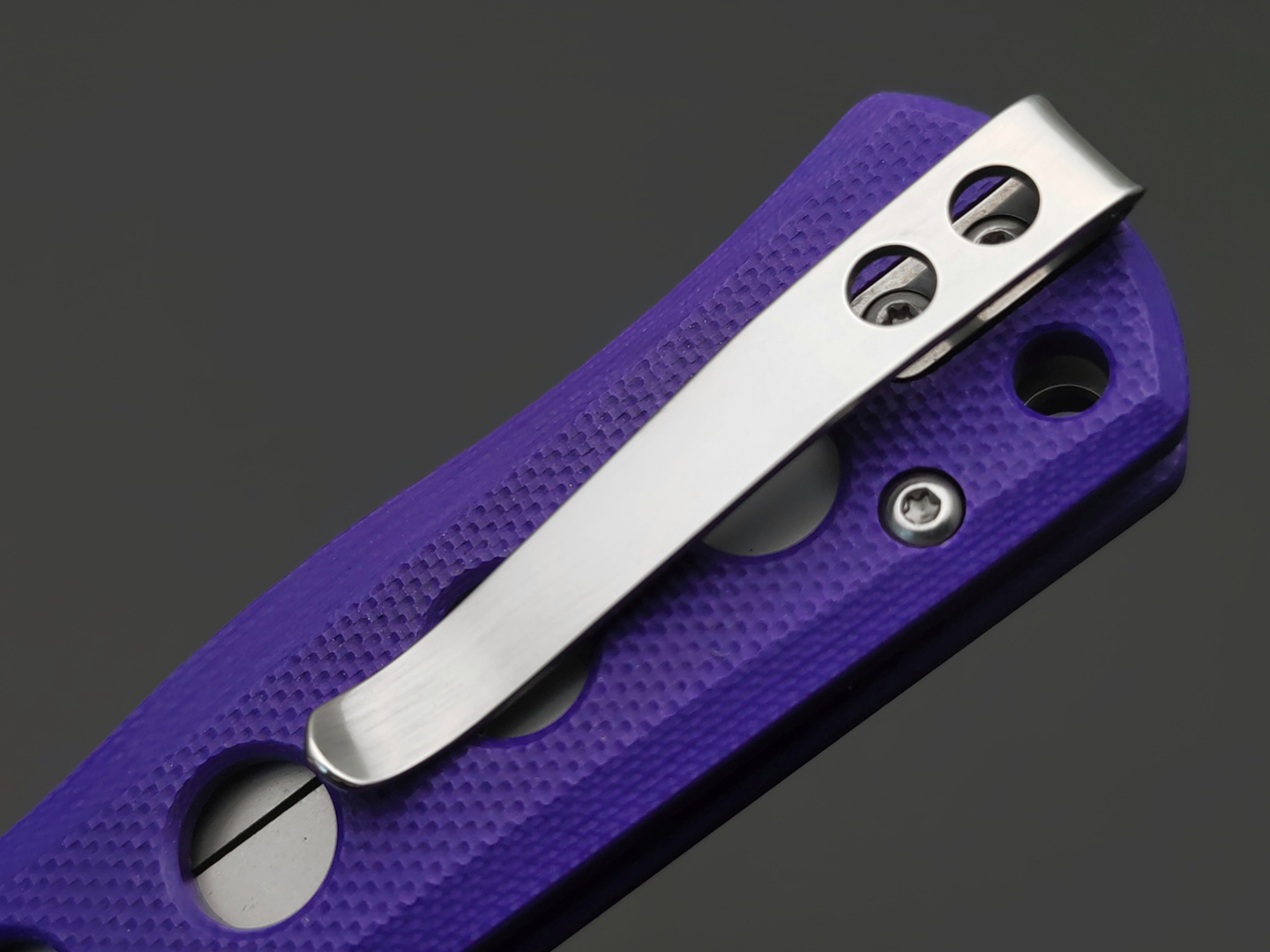 Нож QSP Canary folder QS150-D1 сталь 14C28N stonewash, рукоять G10 purple