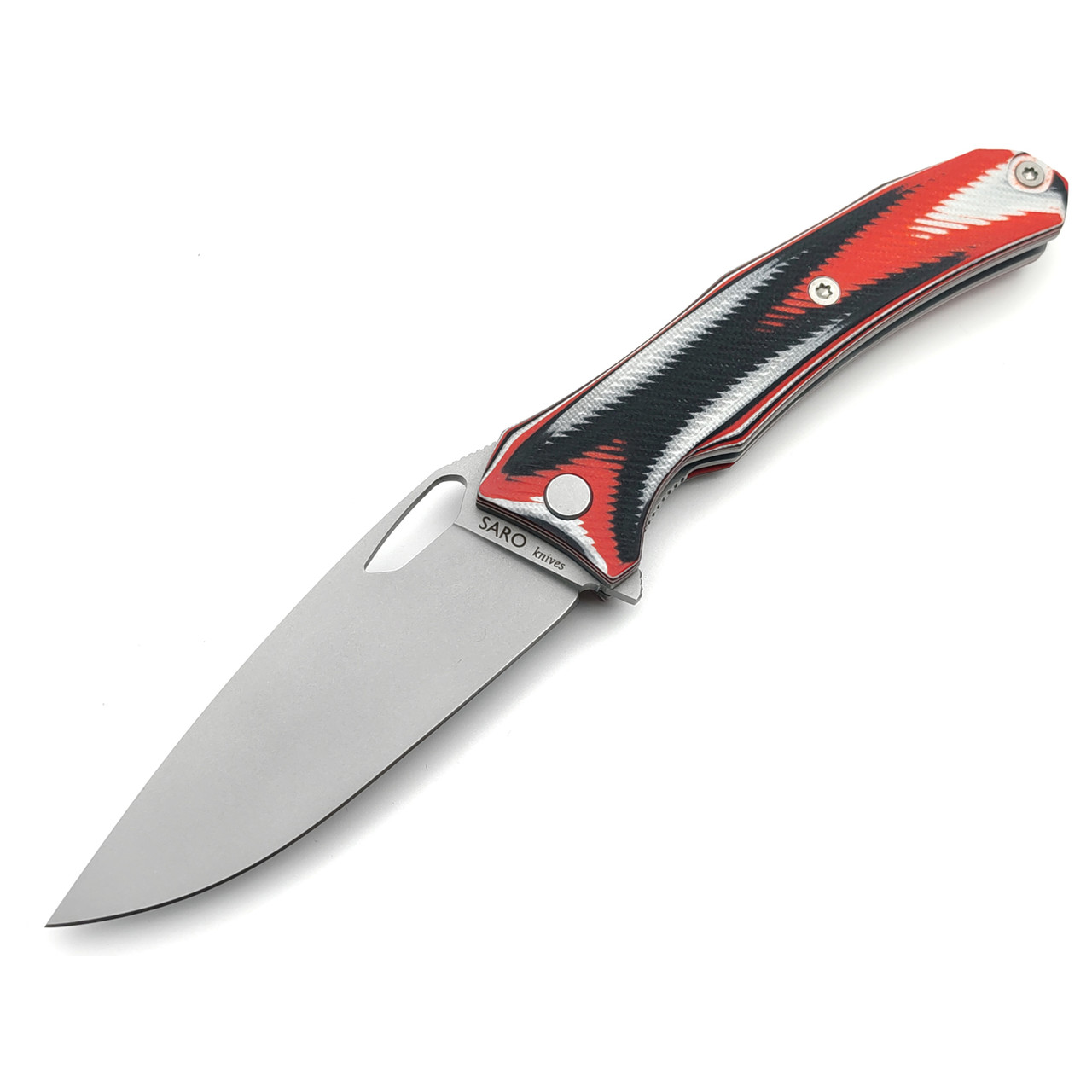 Saro нож Бизон сталь Aus-10, рукоять G10 red, black & white