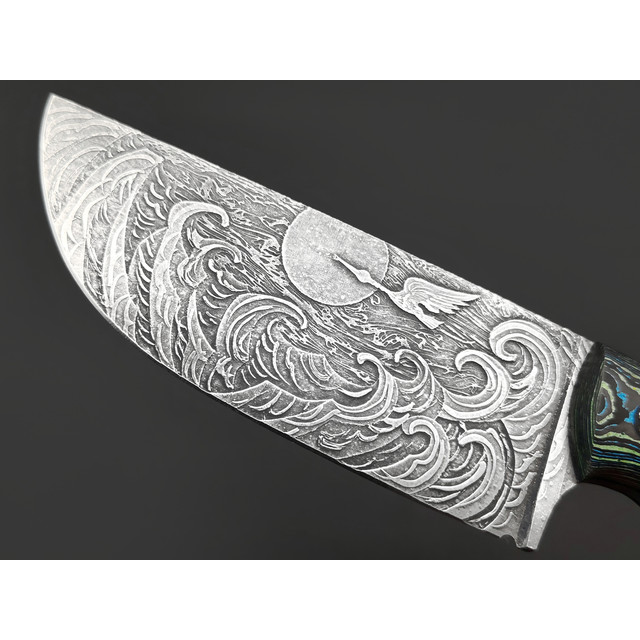 Волчий Век нож Шихан Custom Хокусай Edition сталь PGK WA, рукоять Carbon fiber laminate, G10