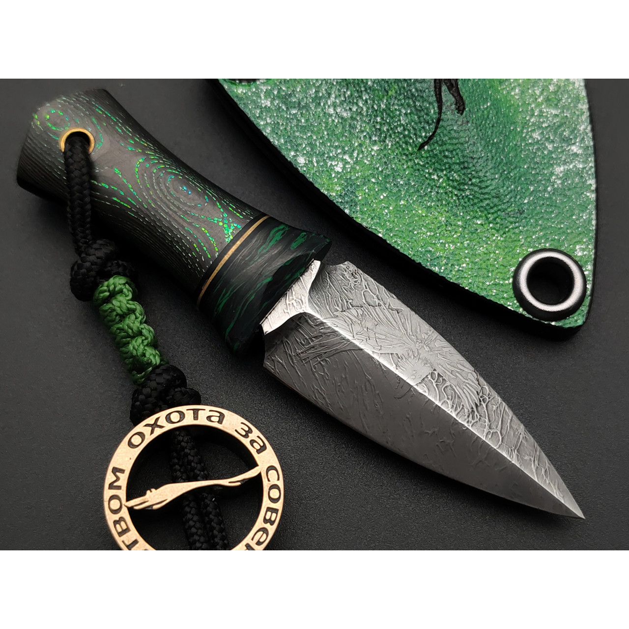 Волчий Век нож Драконий Зуб сталь Magnacut WA худ. травление, рукоять Carbon fiber pearl