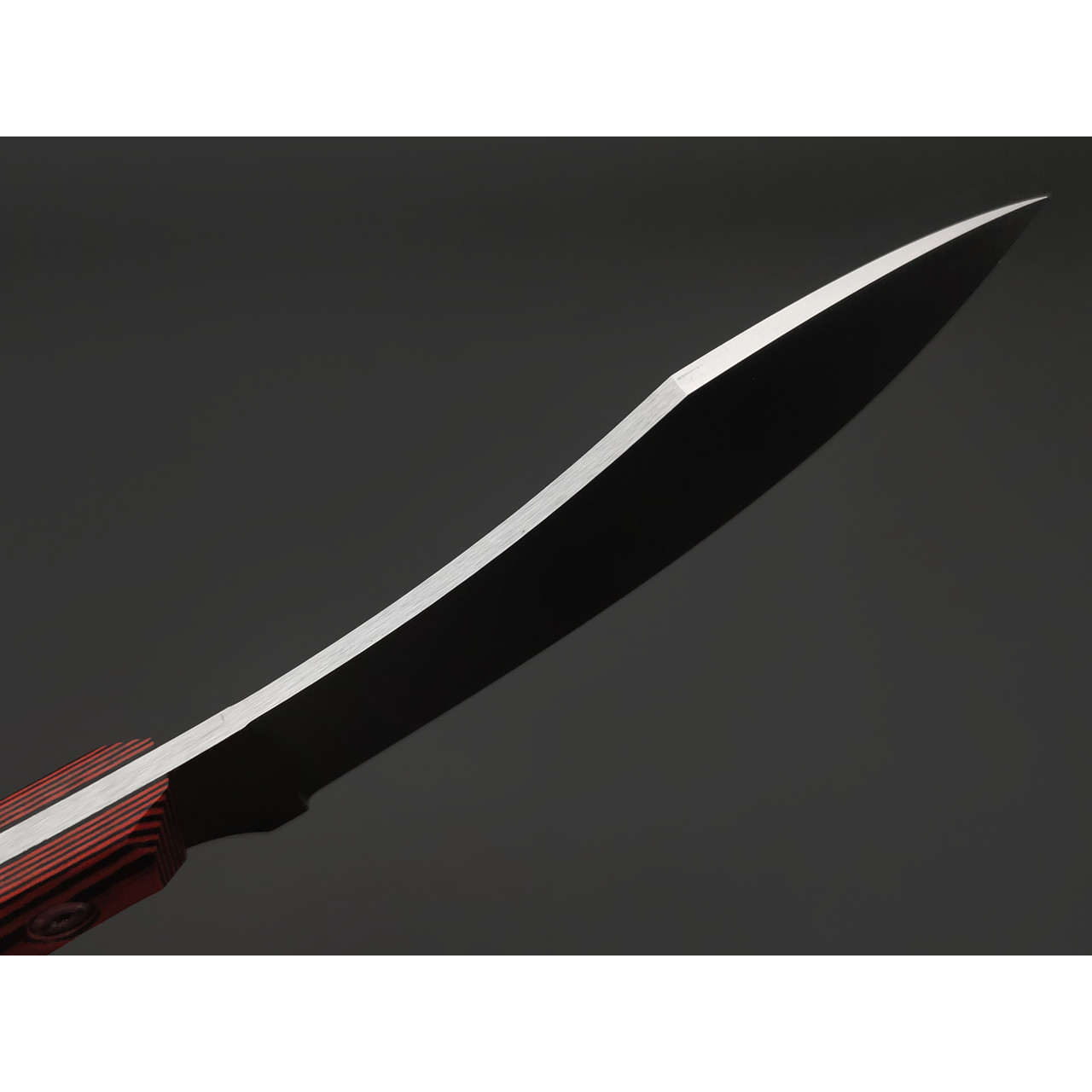 BRK нож Канадец сталь VG-10 satin, рукоять G10 red & black