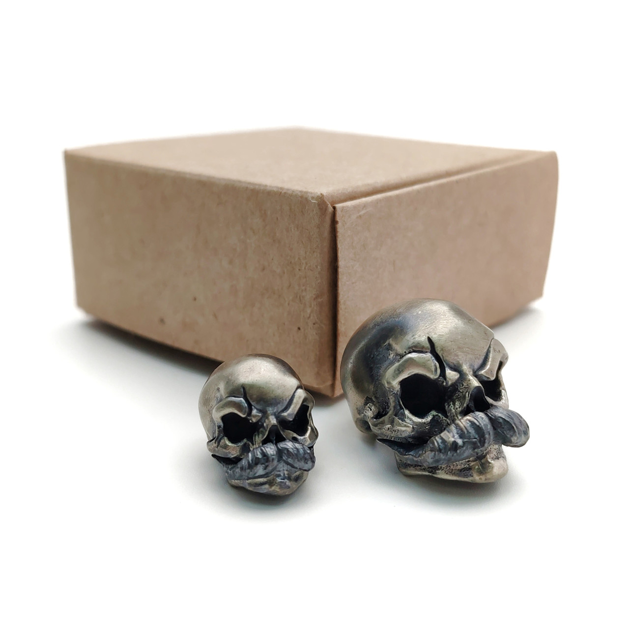 Barmaley Knives бусина "Barmaley Skull" большая, нейзильбер матовый