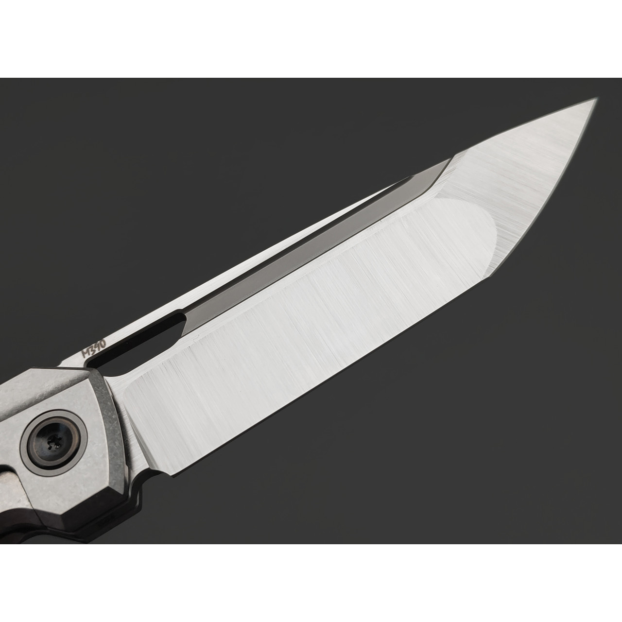 TuoTown складной нож Doroda TDR-MK сталь M390 satin, рукоять Titanium Crystal Grey