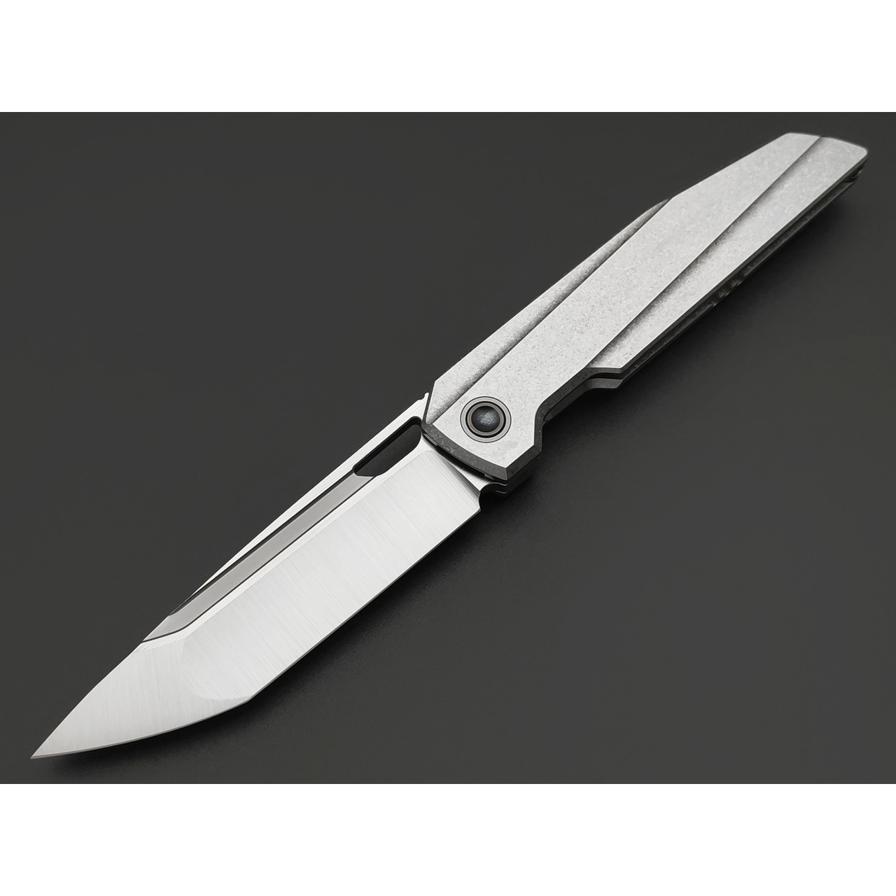 TuoTown складной нож Doroda TDR-MK сталь M390 satin, рукоять Titanium Crystal Grey
