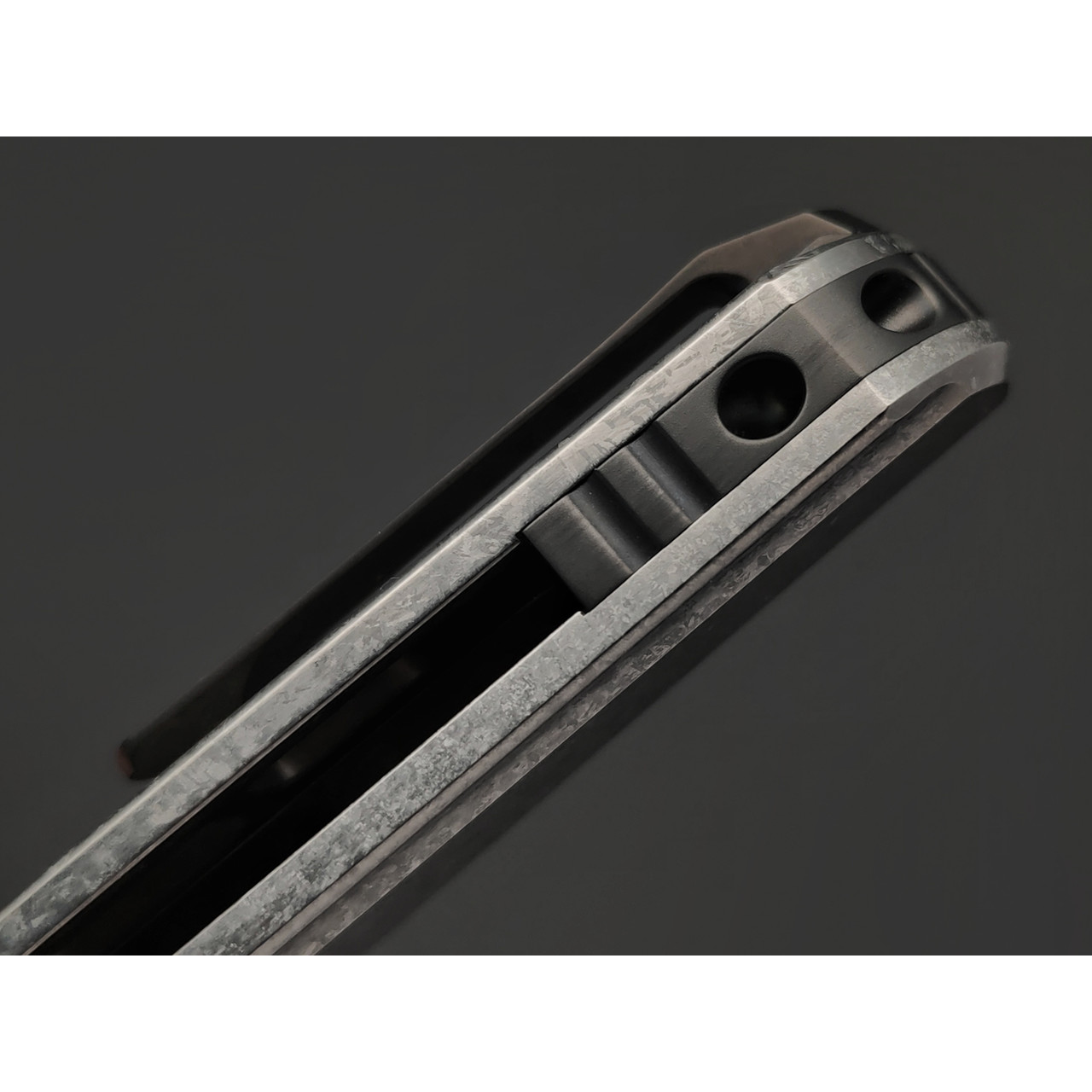 TuoTown складной нож Common TCM-MK сталь M390, рукоять Titanium Crystal Grey