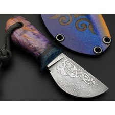 Волчий Век нож Мини Полундра Custom сталь M390 WA худ. травление, рукоять Карельская берёза, карбон Cyan