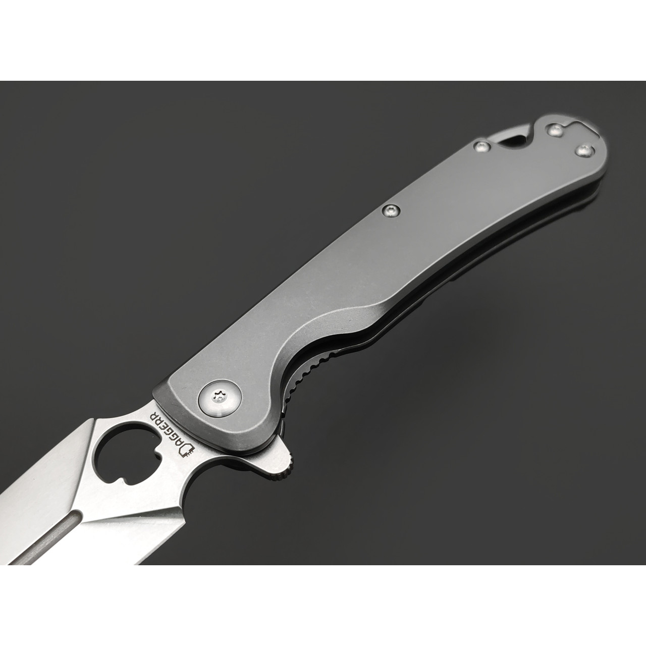 Daggerr нож Arrow Flipper frame lock SW сталь D2 стоунвош, рукоять Steel gray