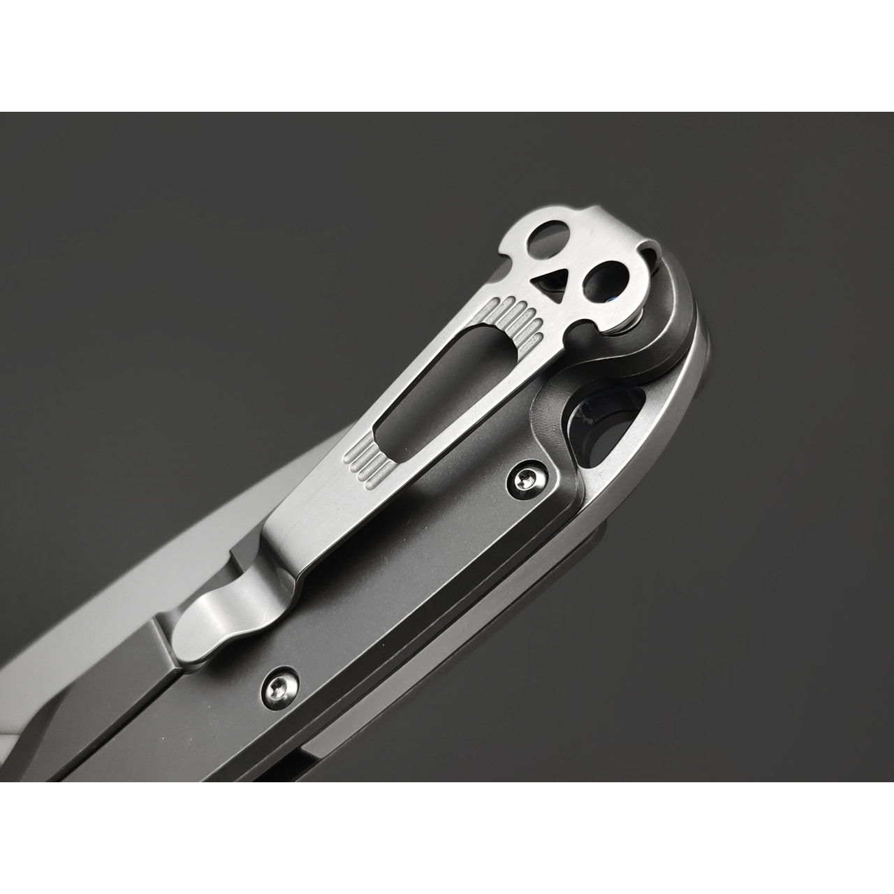 Daggerr нож Arrow Flipper frame lock SW сталь D2 стоунвош, рукоять Steel gray