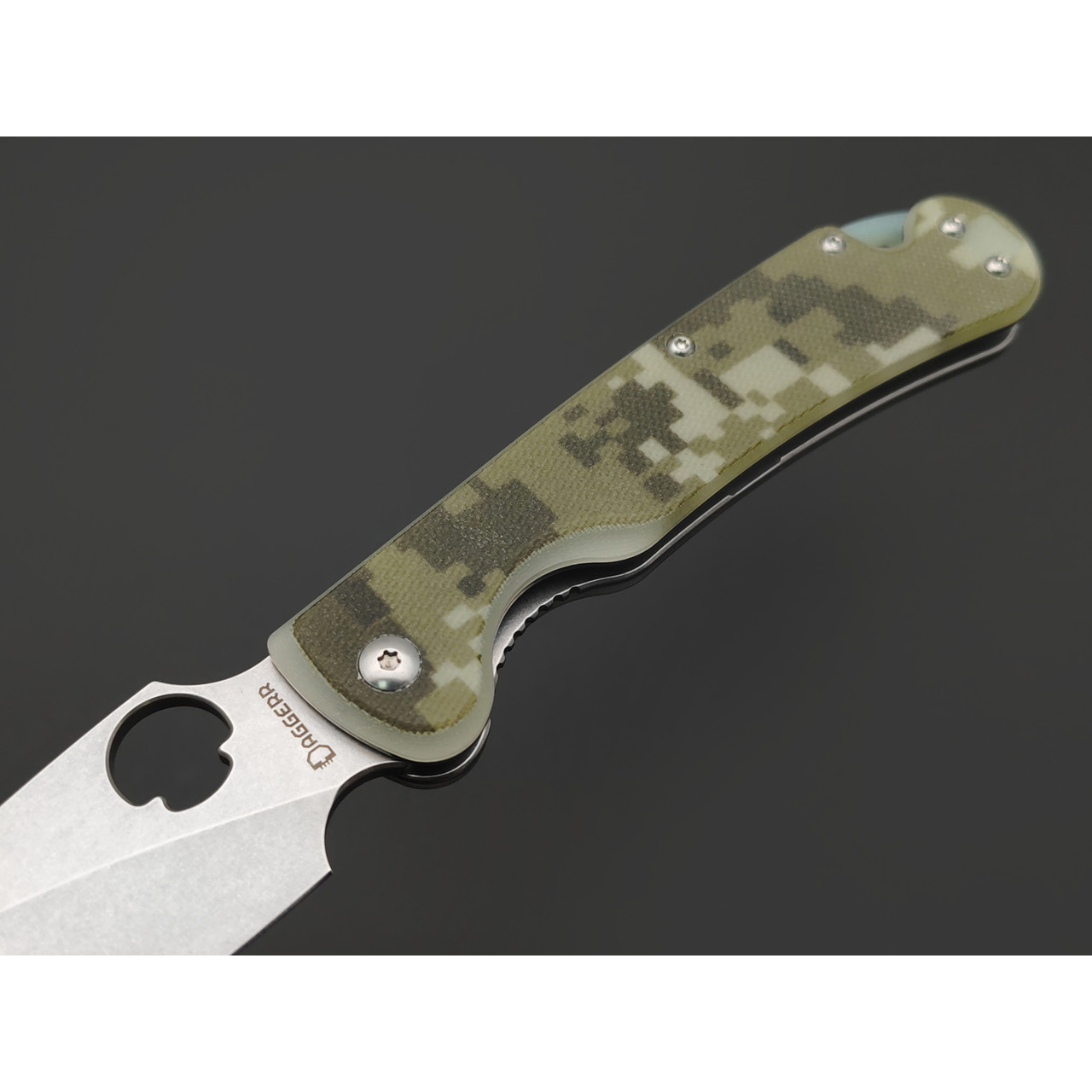 Daggerr нож Sting Mini Camo SW сталь D2 стоунвош, рукоять G10 camo