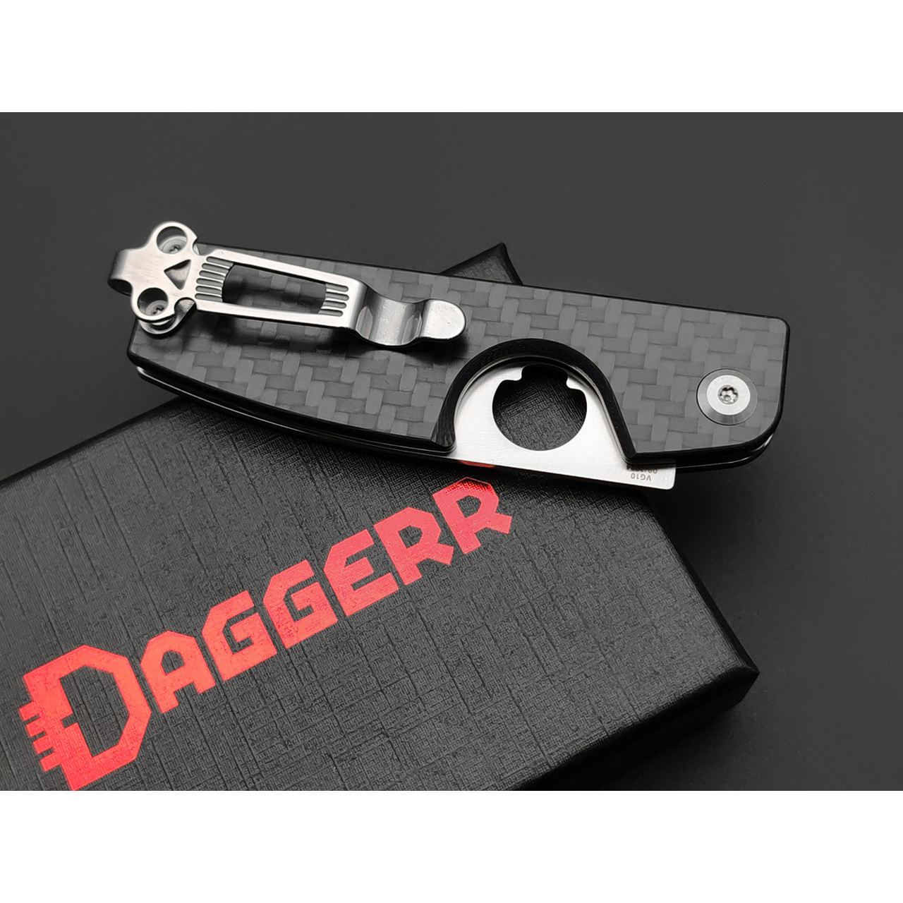 Daggerr нож сигарный Cigarknife CF сталь VG-10, рукоять Карбон чёрный