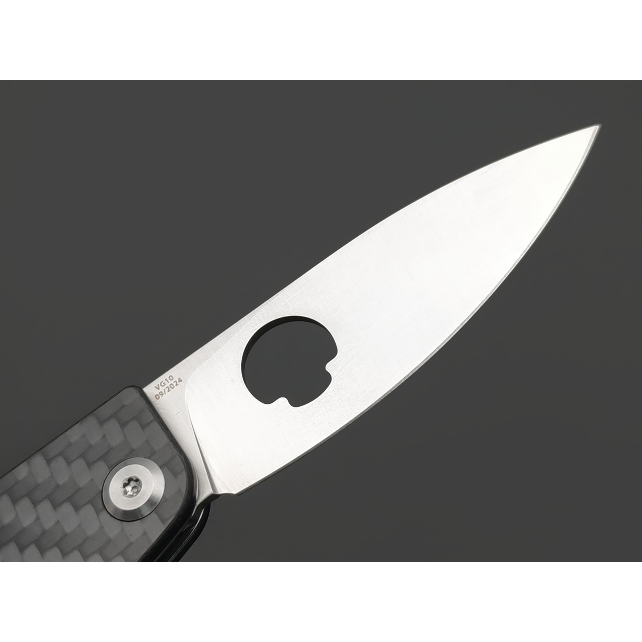 Daggerr нож сигарный Cigarknife CF сталь VG-10, рукоять Карбон чёрный