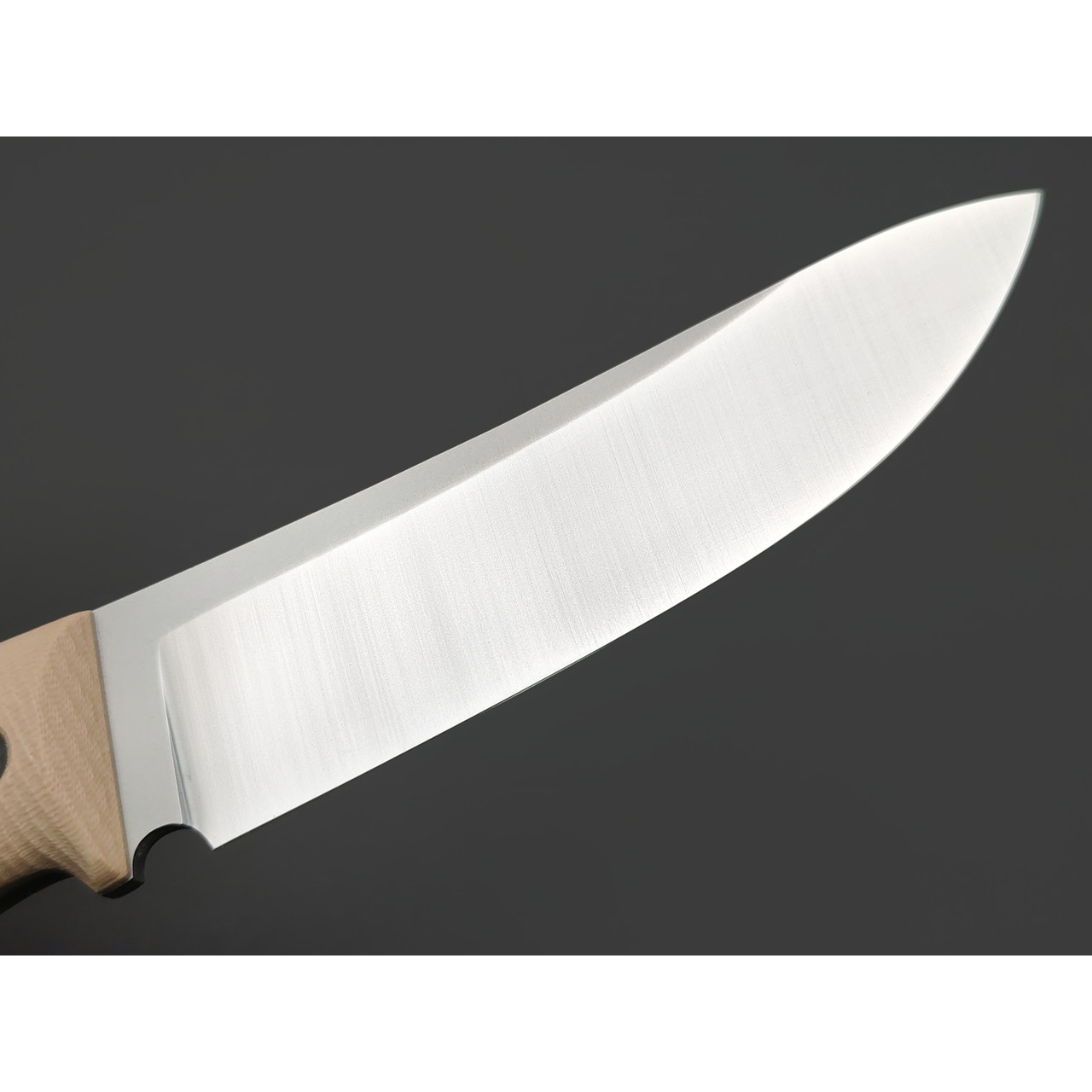 Град Горький нож Охотник сталь Aus-10Co satin, рукоять G10 tan
