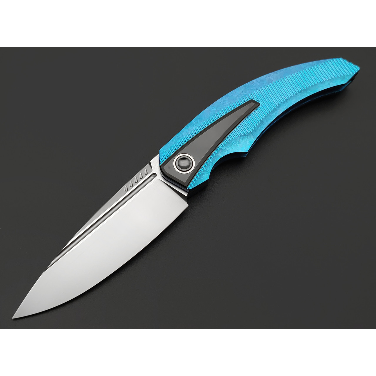 TuoTown складной нож Marron TMR-MKB сталь TMAX bead blast, рукоять Titanium Crystal Blue, Titanium TC4