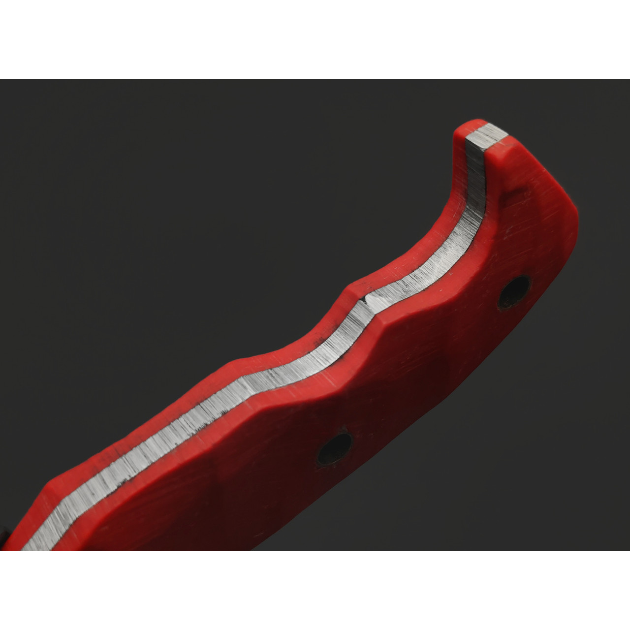 Мастерская Муравей нож Жало 120 мм сталь Х12МФ, рукоять Durostone red, латунь