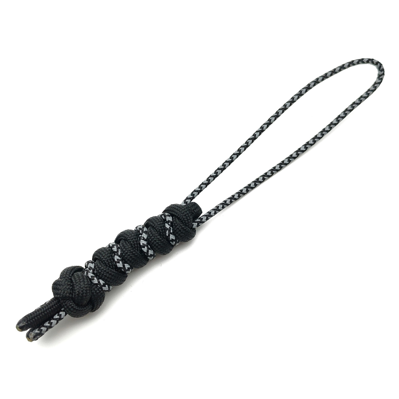 Темляк ОрЛина - Black 550 & Reflective Black Diamond 275 чередующийся