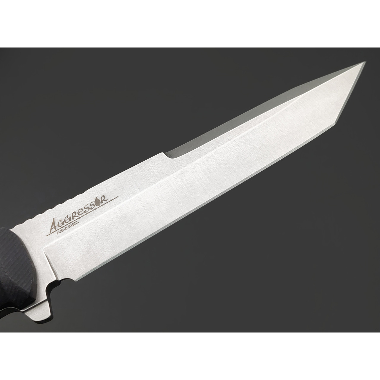Kizlyar Supreme тактический нож Aggressor сталь Aus-8 стоунвош, рукоять G10 black, ножны Molle camo