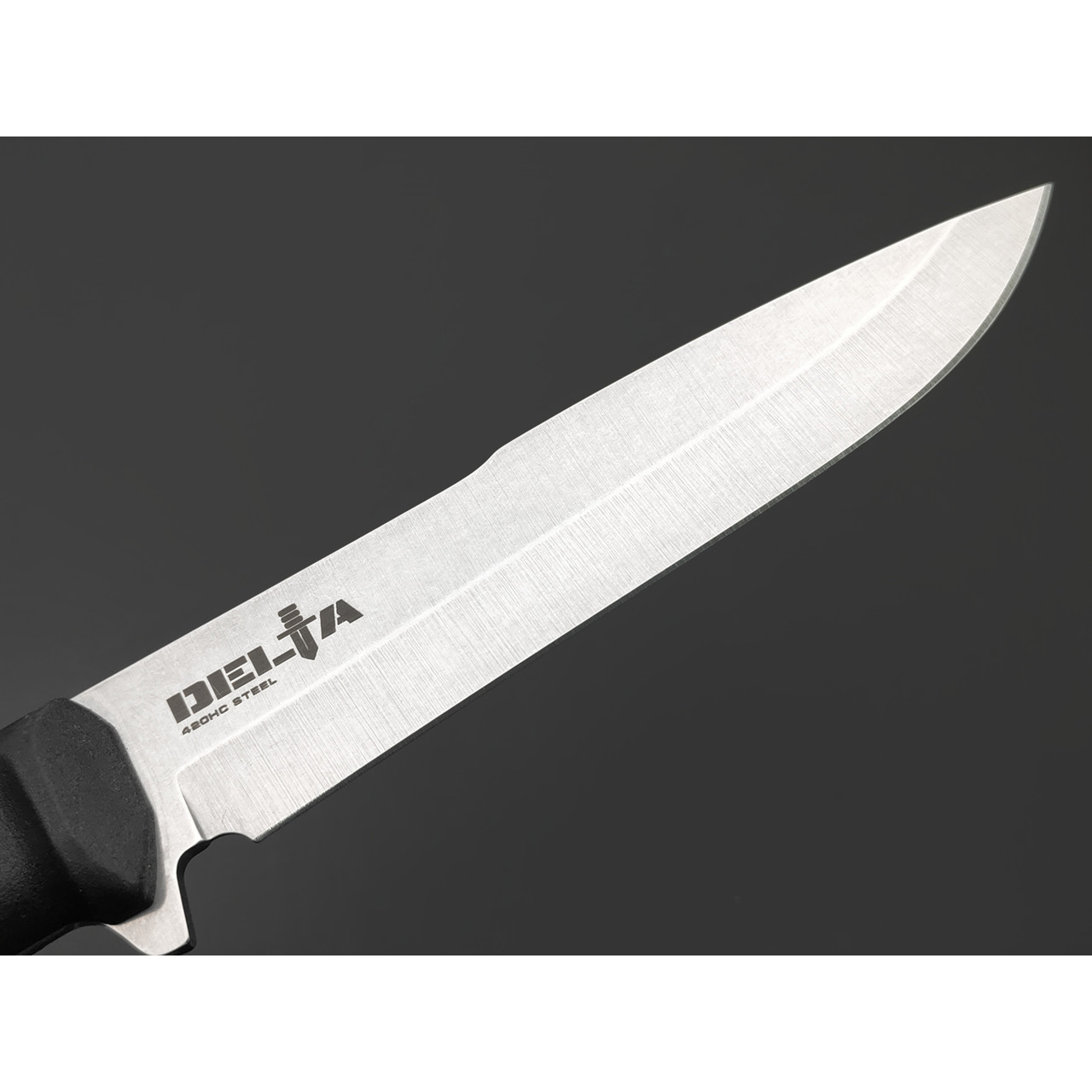 Kizlyar Supreme туристический нож Delta Lite сталь 420HC стоунвош, рукоять Kraton black, ножны Кожа