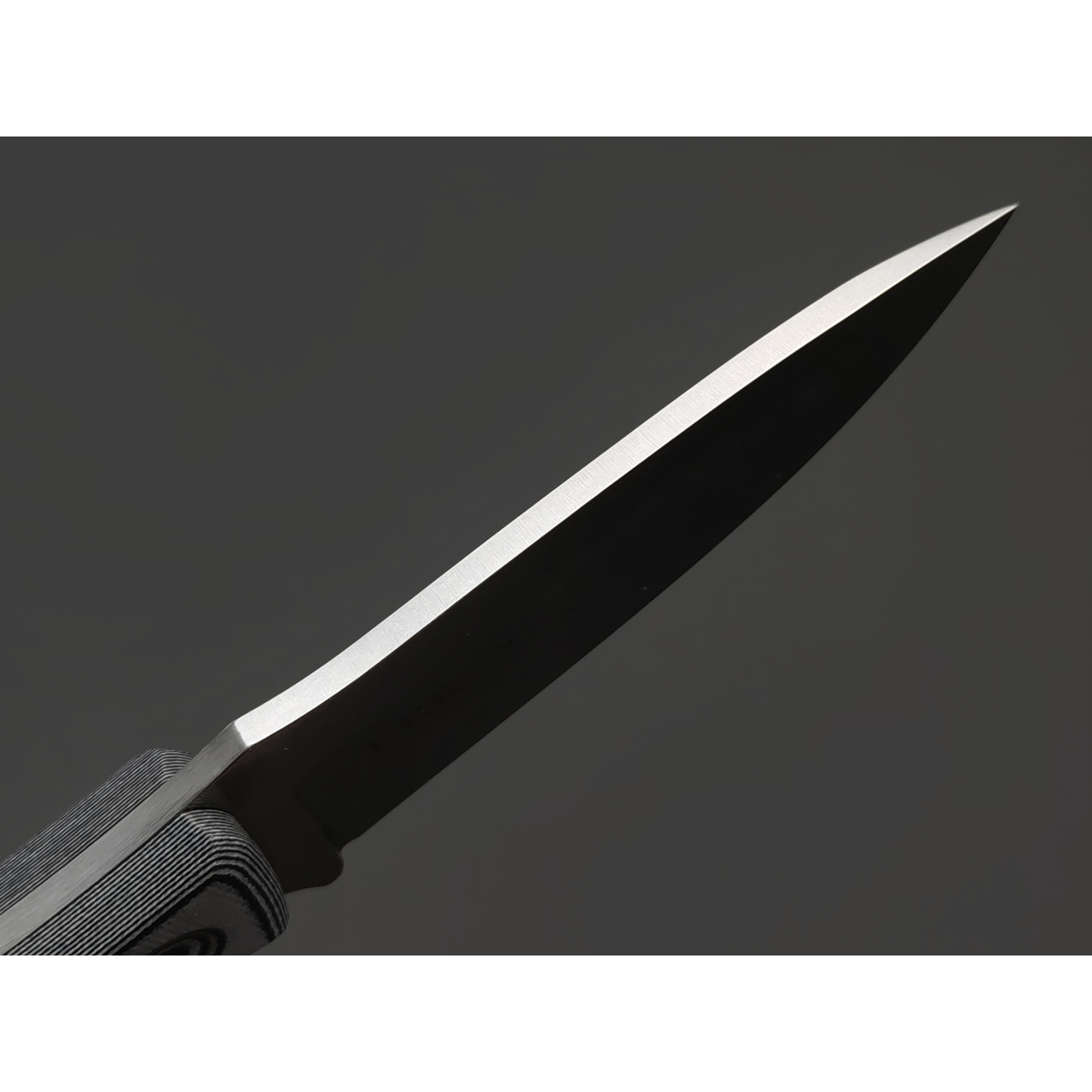 Kizlyar Supreme туристический нож Urban сталь Niolox стоунвош, рукоять G10 black & white, ножны Kydex