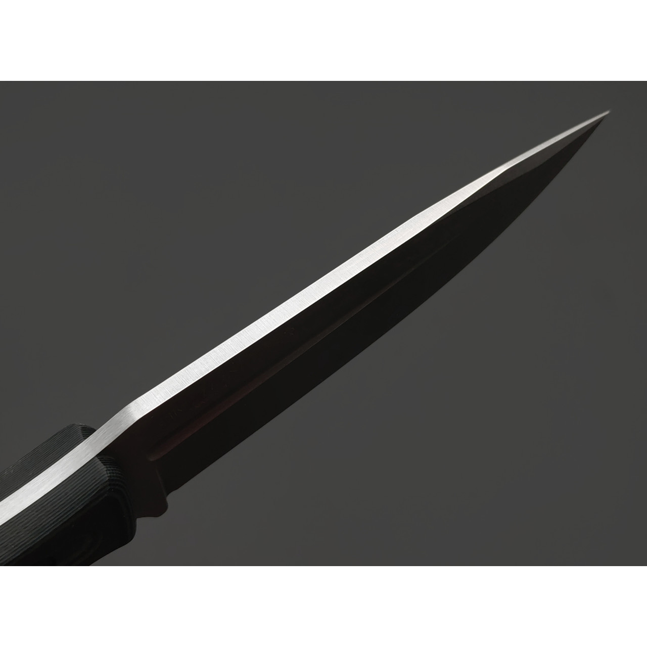 Kizlyar Supreme туристический нож CityHunter сталь ELMAX стоунвош, рукоять G10 black & green