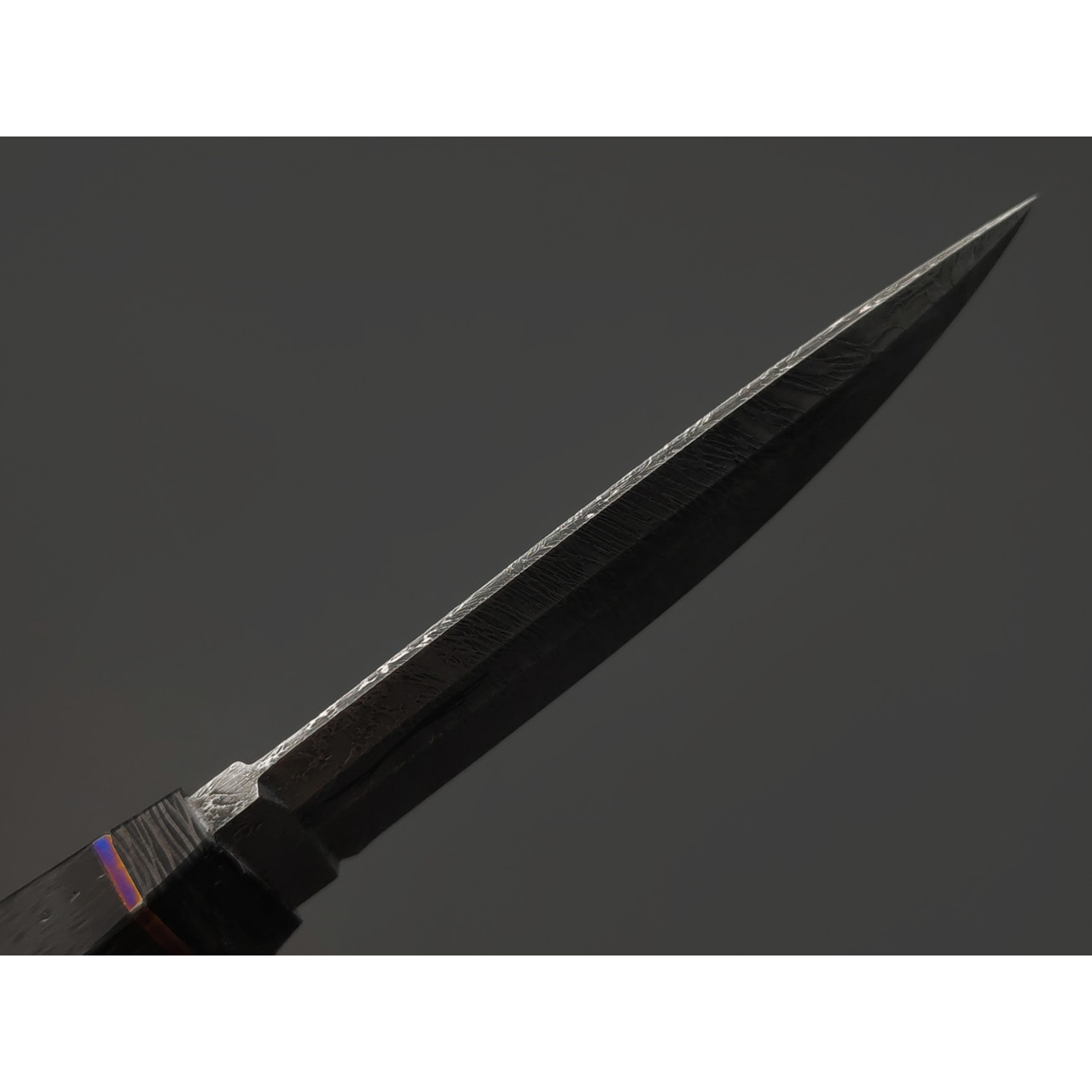 Волчий Век нож Техно Слонёнок Custom сталь PGK WA травление Дамаскаж, рукоять Carbon fiber, titanium