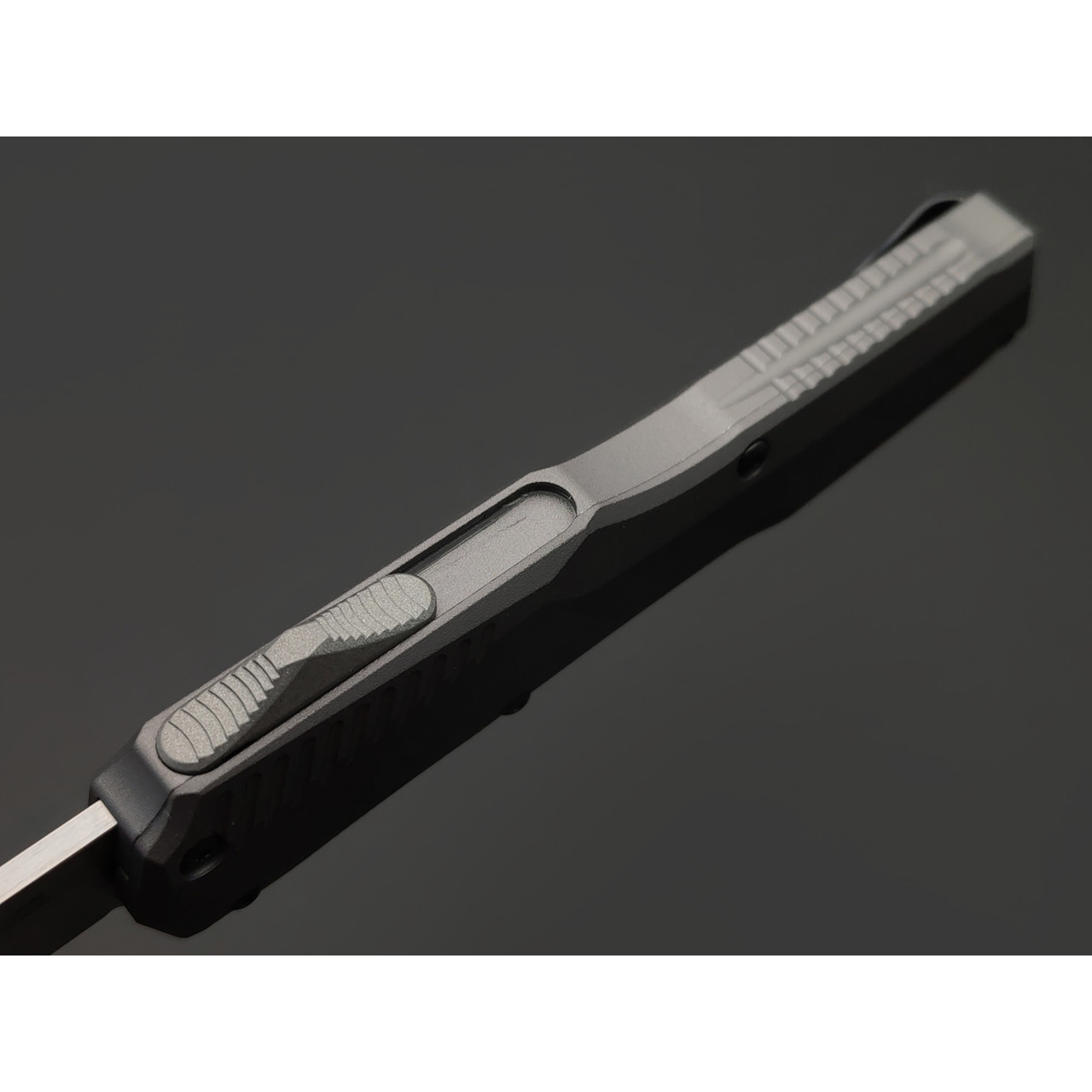 Kershaw нож складной автоматический Livewire 9000GRY сталь CPM Magnacut стоунвош, рукоять Aluminium 6061-T6 grey