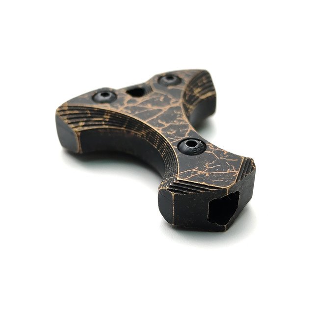 Pocket Wolf Кнак Tool Bit XS с магнитным держателем для бит, латунь, патинирование cracks