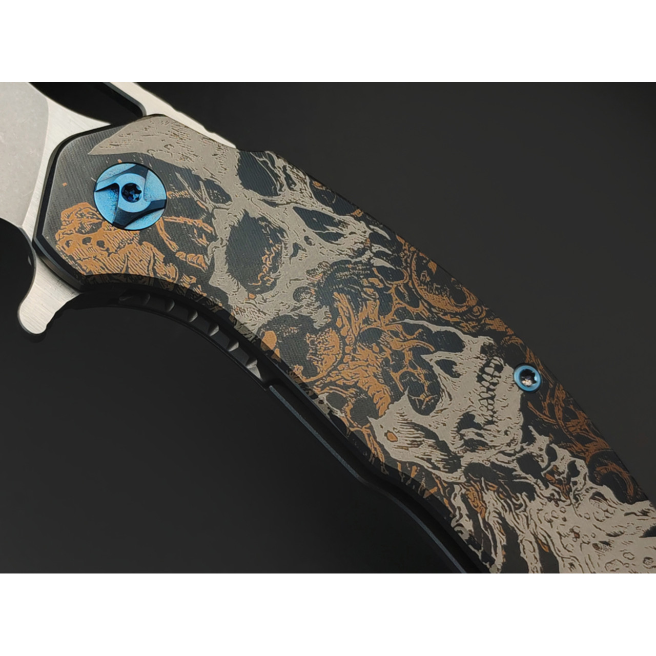 Knife Tech нож Barracuda Skulls Prototype сталь M390 стоунвош, рукоять Titanium TC4